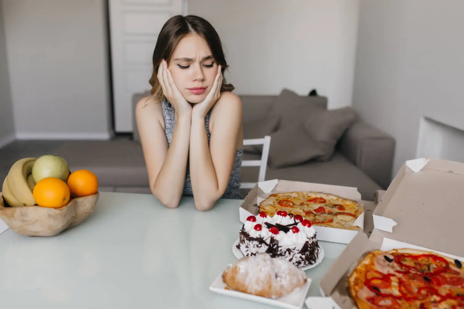 Como Identificar e Lidar com a Fome Emocional: Um Guia para Reconectar Corpo e Mente